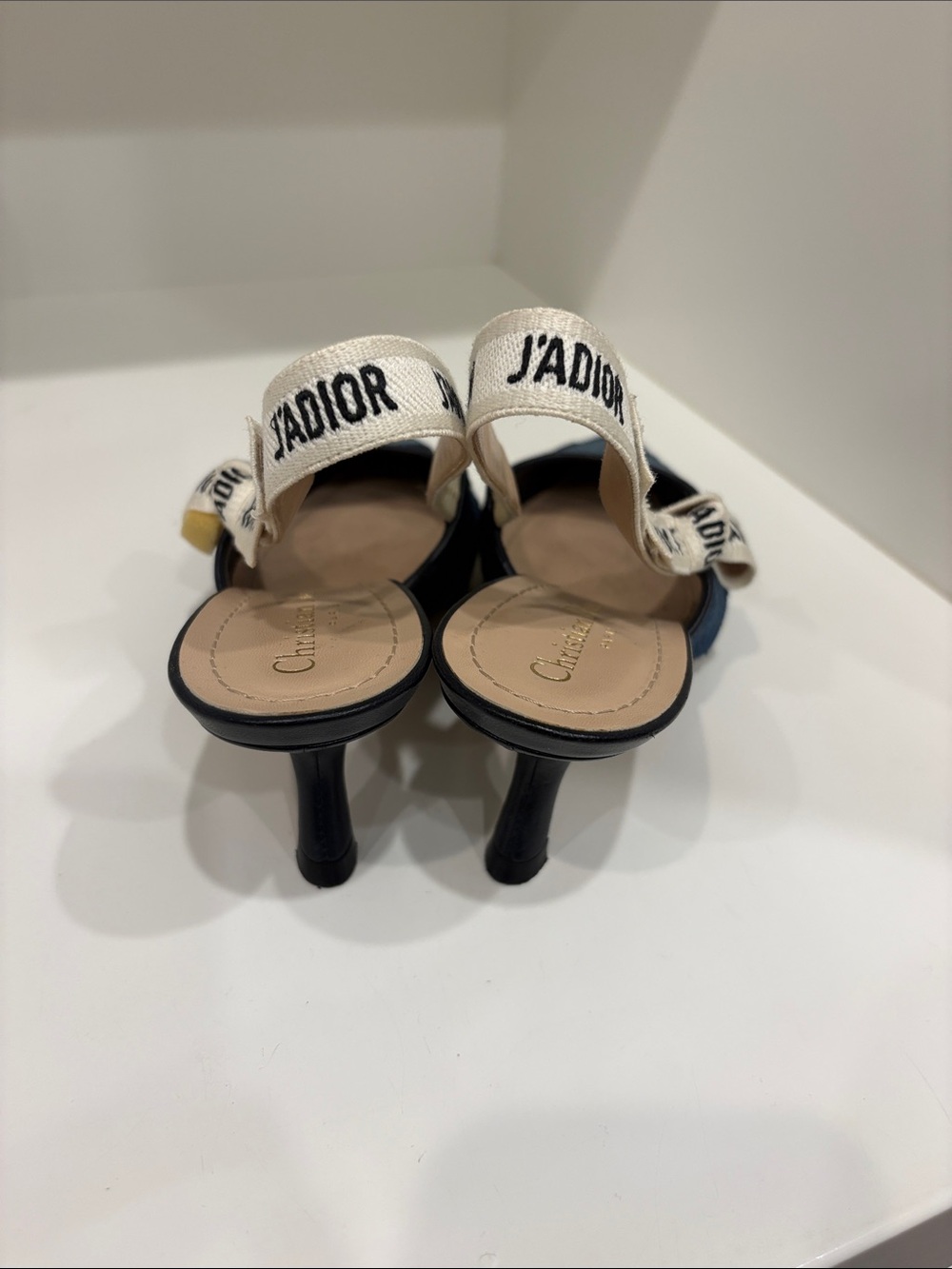 Dior Two-Tone Denim Pointed Slingback Pumps in Dark and Light Blue - Picture 3 of 4